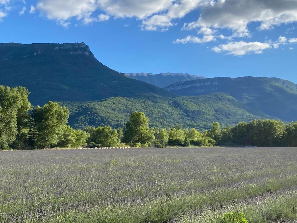 Gite En Haute Provence Montfroc Esterno foto