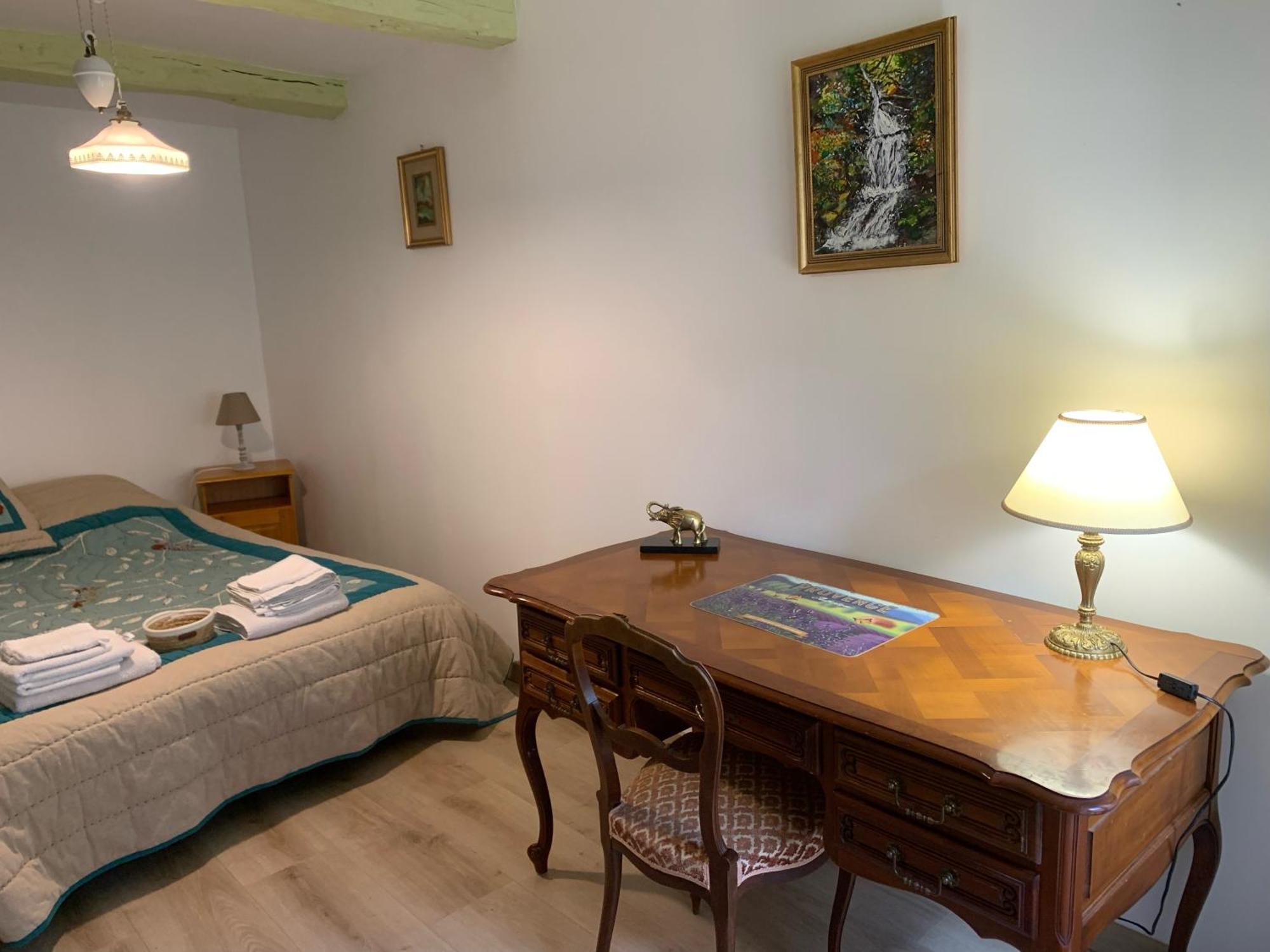 Gite En Haute Provence Montfroc Esterno foto